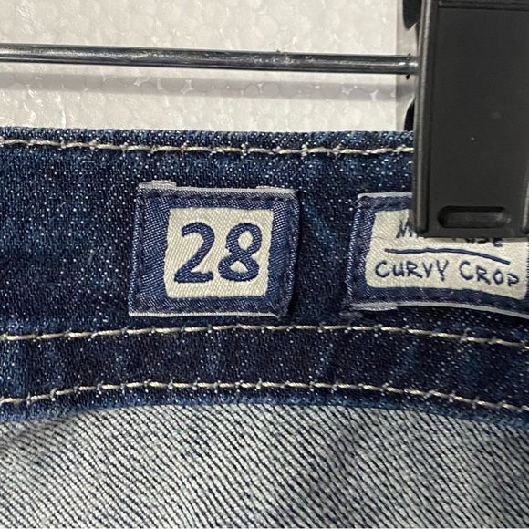 Miss Me Jeans Women 28W Mid Rise Crop Distressed Jeweled Back Pocket ME8316VC - Picture 3 of 13